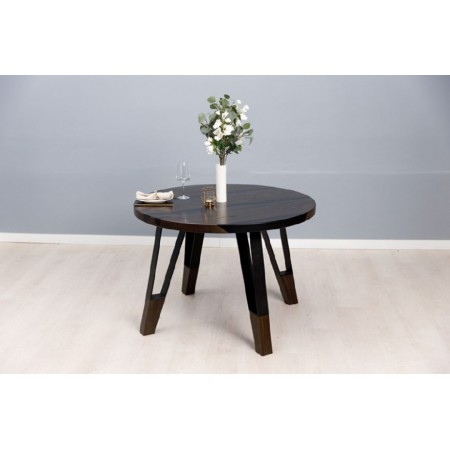 Журнальный столик из дерева и эпоксидной смолы А-5